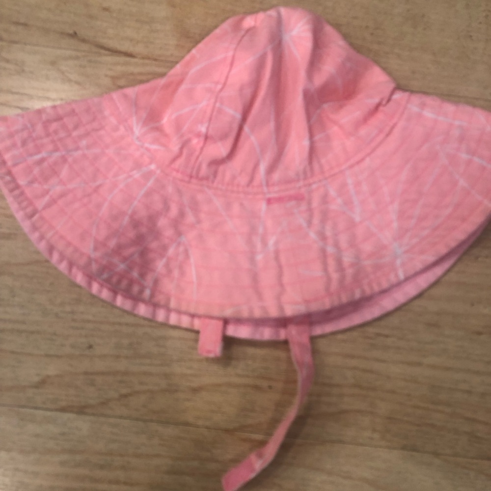 Old Navy 12-24 Mo Pink Sun Hat with Wide Brim and Chin Straps